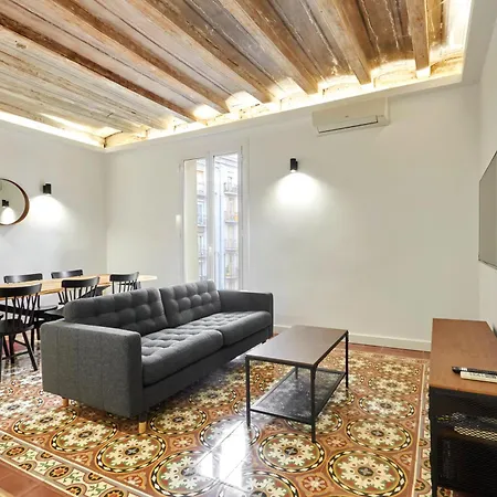 Διαμέρισμα Comfortable Next To Apolo Theater *