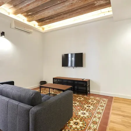 Apartment Comfortable Apartment Next To Apolo Theater Barcelona